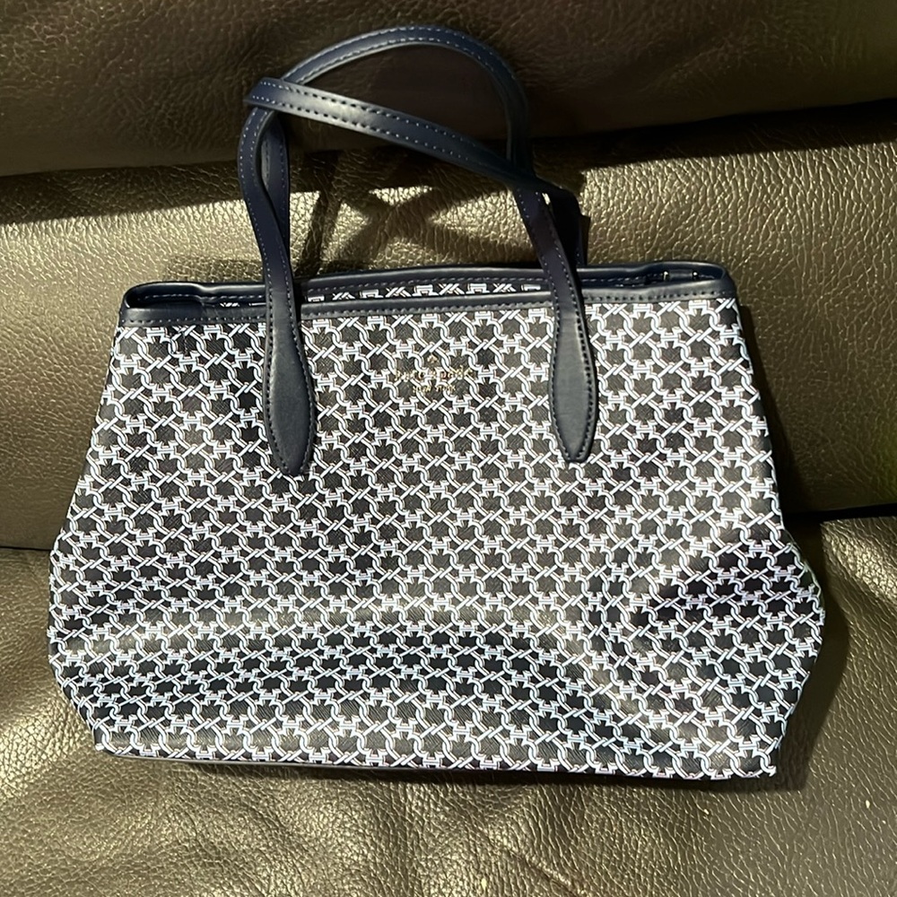 Kate spade mini tote spade link